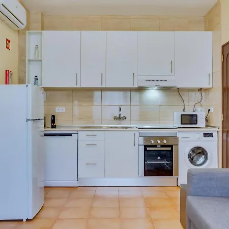 Apartament Al - Beachside Hideaway Quarteira