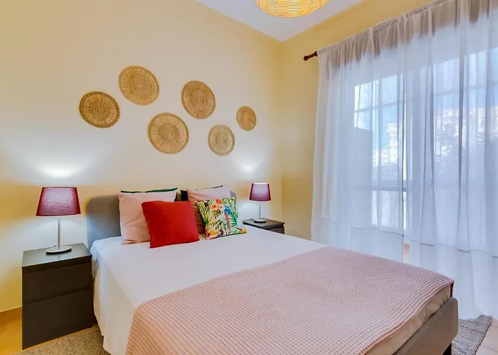 Al - Beachside Hideaway