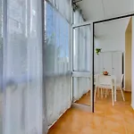 Al - Beachside Hideaway * Quarteira